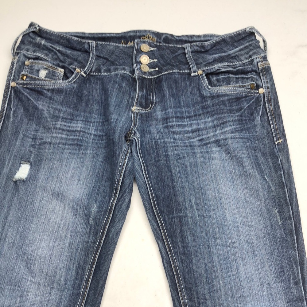 Almost Famous Blue Boyfriend Jeans with Natural Fading
